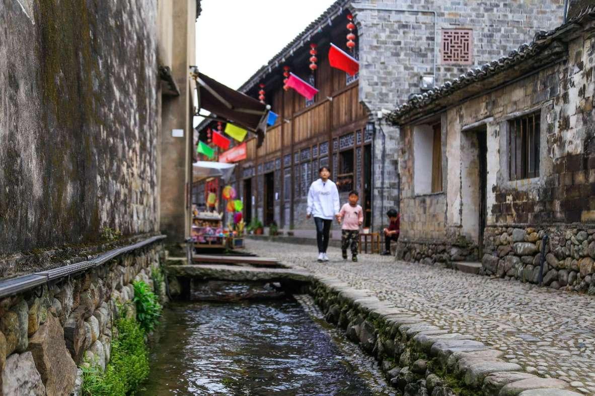 首款区块链碳核算终端落地:让碳排放“有迹可循”
